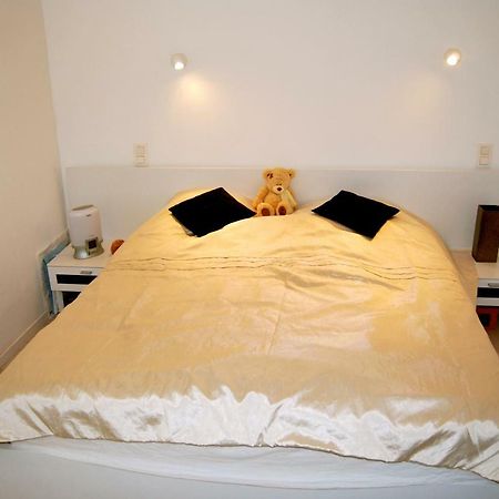 Modern Apartment In Uccle - Brussels Buitenkant foto